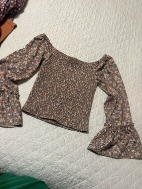 Willow + Root Brown Floral Smocked Puff-Sleeve Top
